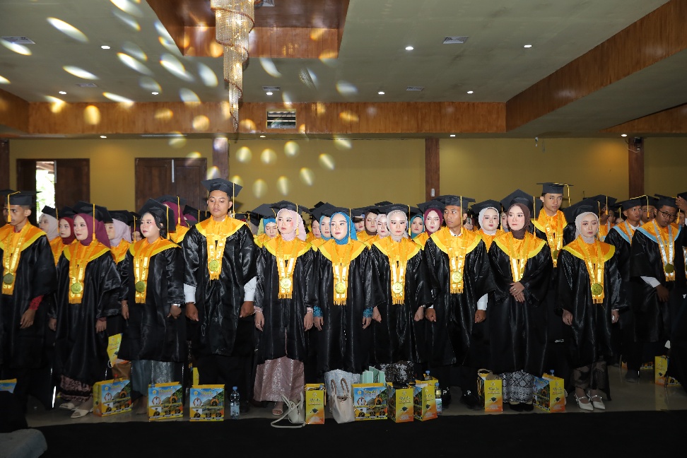 Fakultas Ekonomi Unigoro Lahirkan 141 Sarjana Baru pada Wisuda Semester Genap 2024/2025